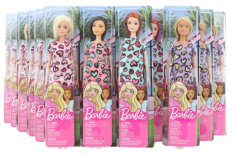 Barbie v šatech T7439